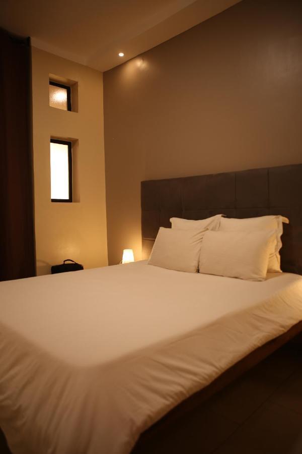 Au Bord De L'Eau Hotel Bamako Kültér fotó