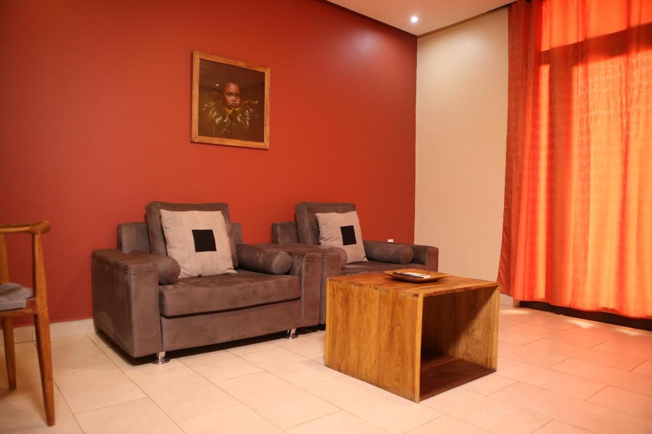Au Bord De L'Eau Hotel Bamako Kültér fotó