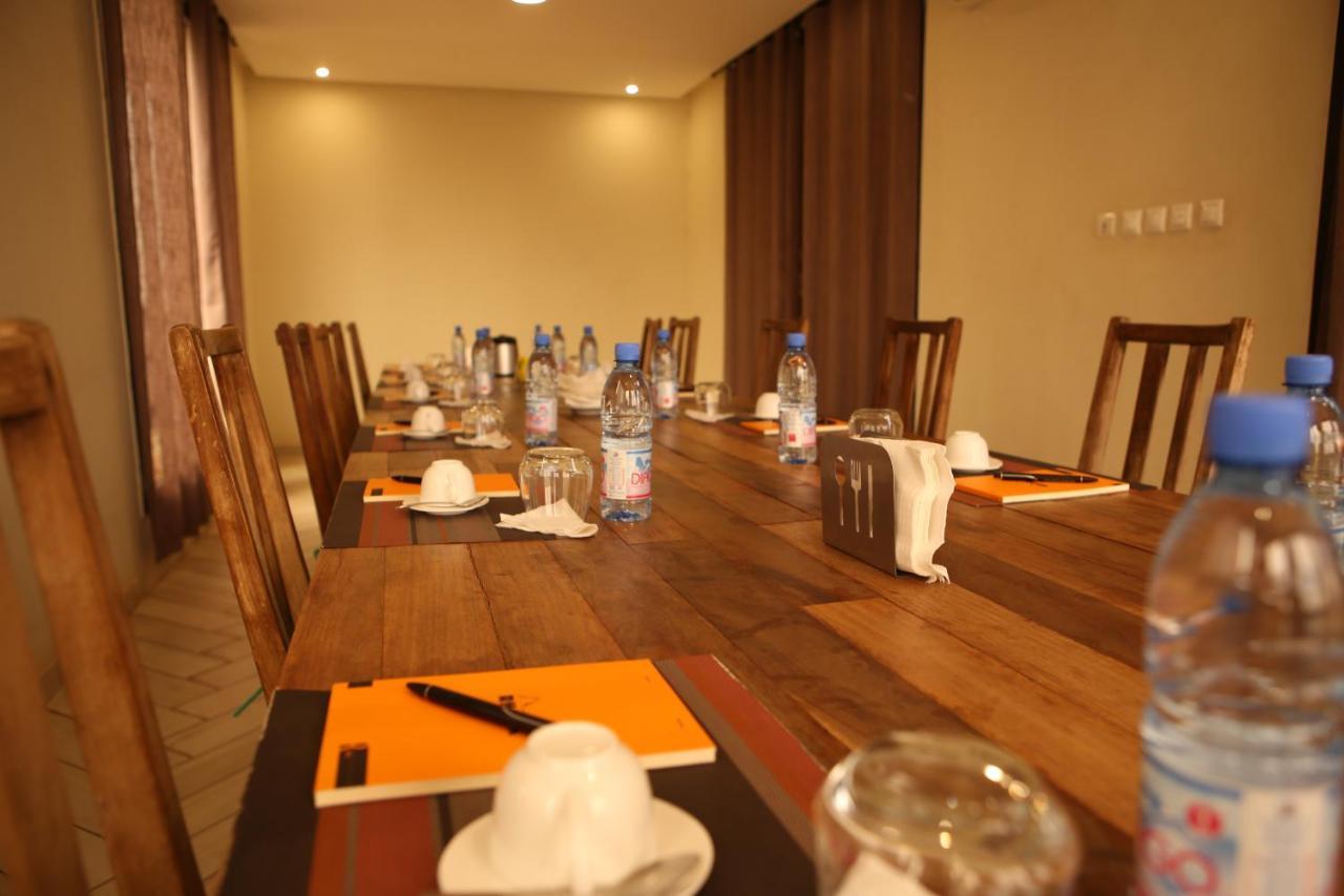 Au Bord De L'Eau Hotel Bamako Kültér fotó