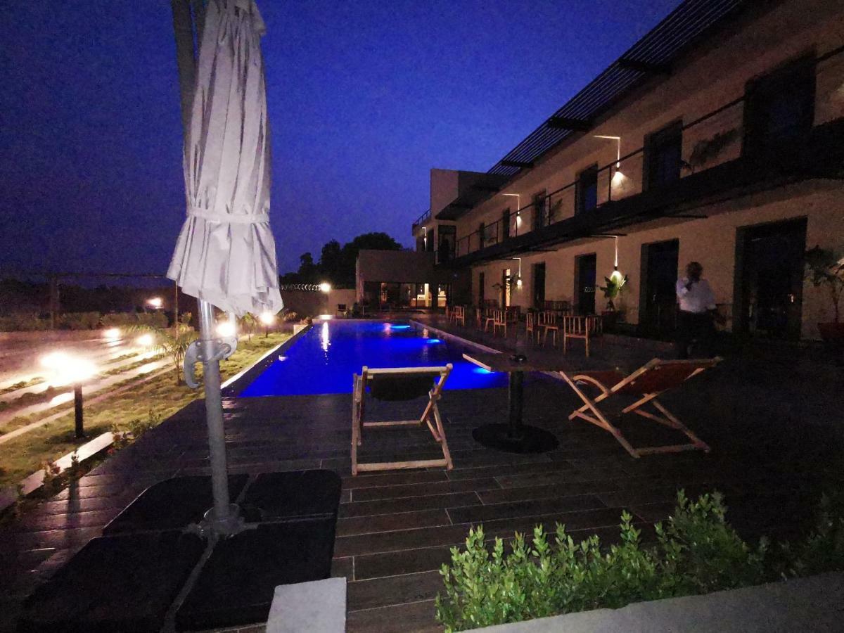 Au Bord De L'Eau Hotel Bamako Kültér fotó